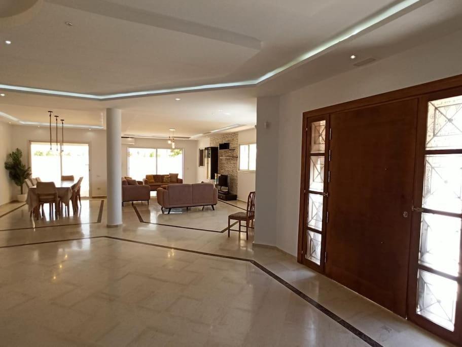 Вилла Vill La Reine Jerba Avec Piscine El Guecheine Экстерьер фото