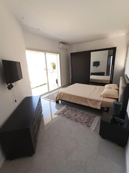 Вилла Vill La Reine Jerba Avec Piscine El Guecheine Экстерьер фото